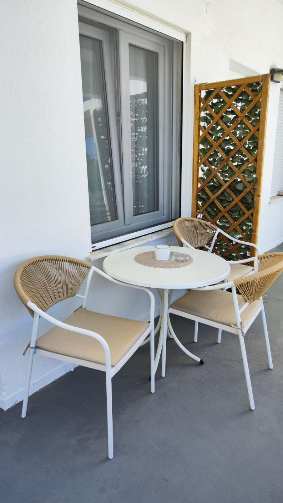 Venice Deluxe Studios Пефкари Экстерьер фото