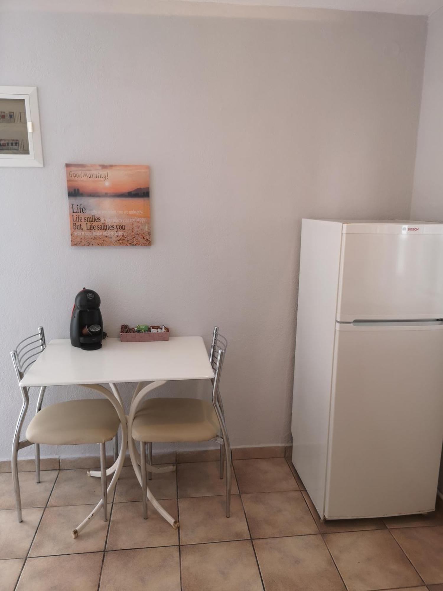 Venice Deluxe Studios Пефкари Номер фото